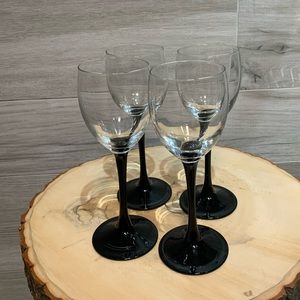 Set of 4 VINTAGE Black Stemmed Wine Glasses